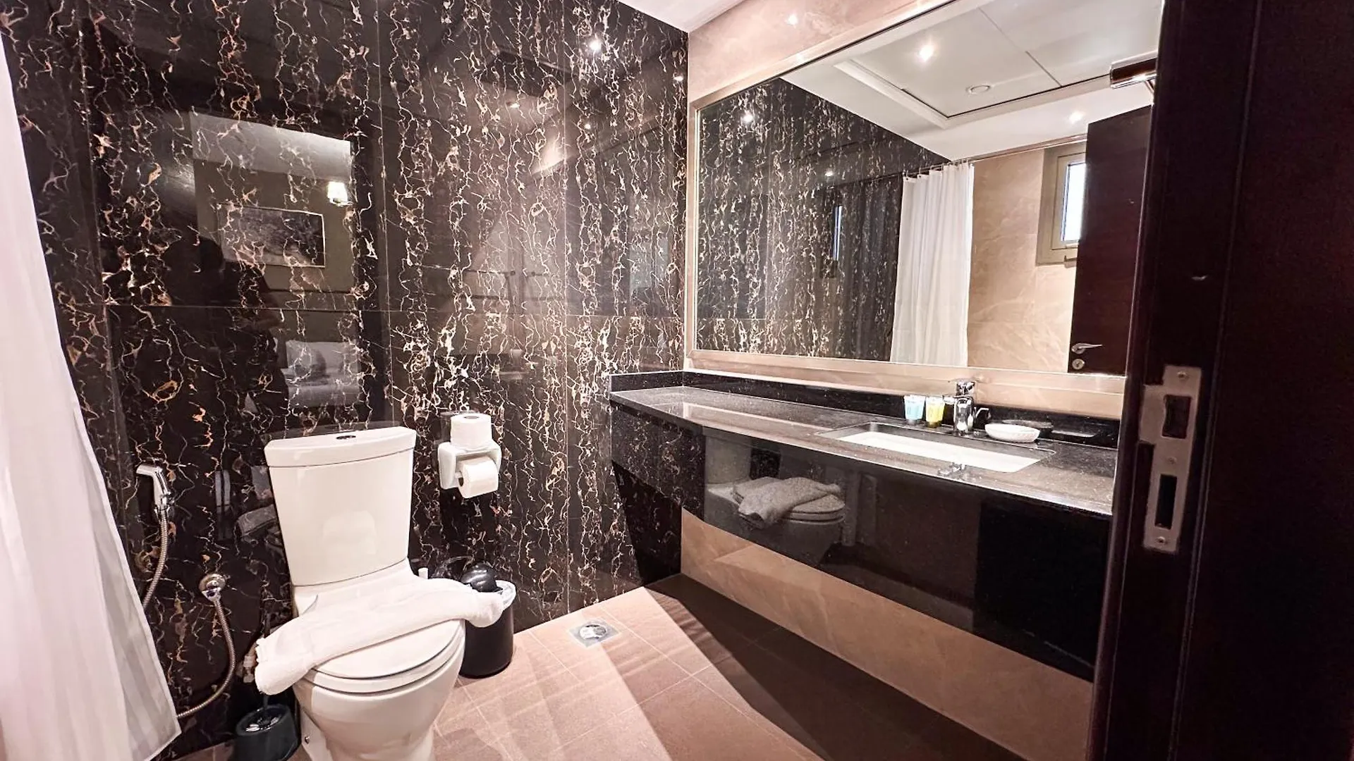 Prime 2Br With Burj Khalifa & Dubai Canal View - 20Ab16 Apartment